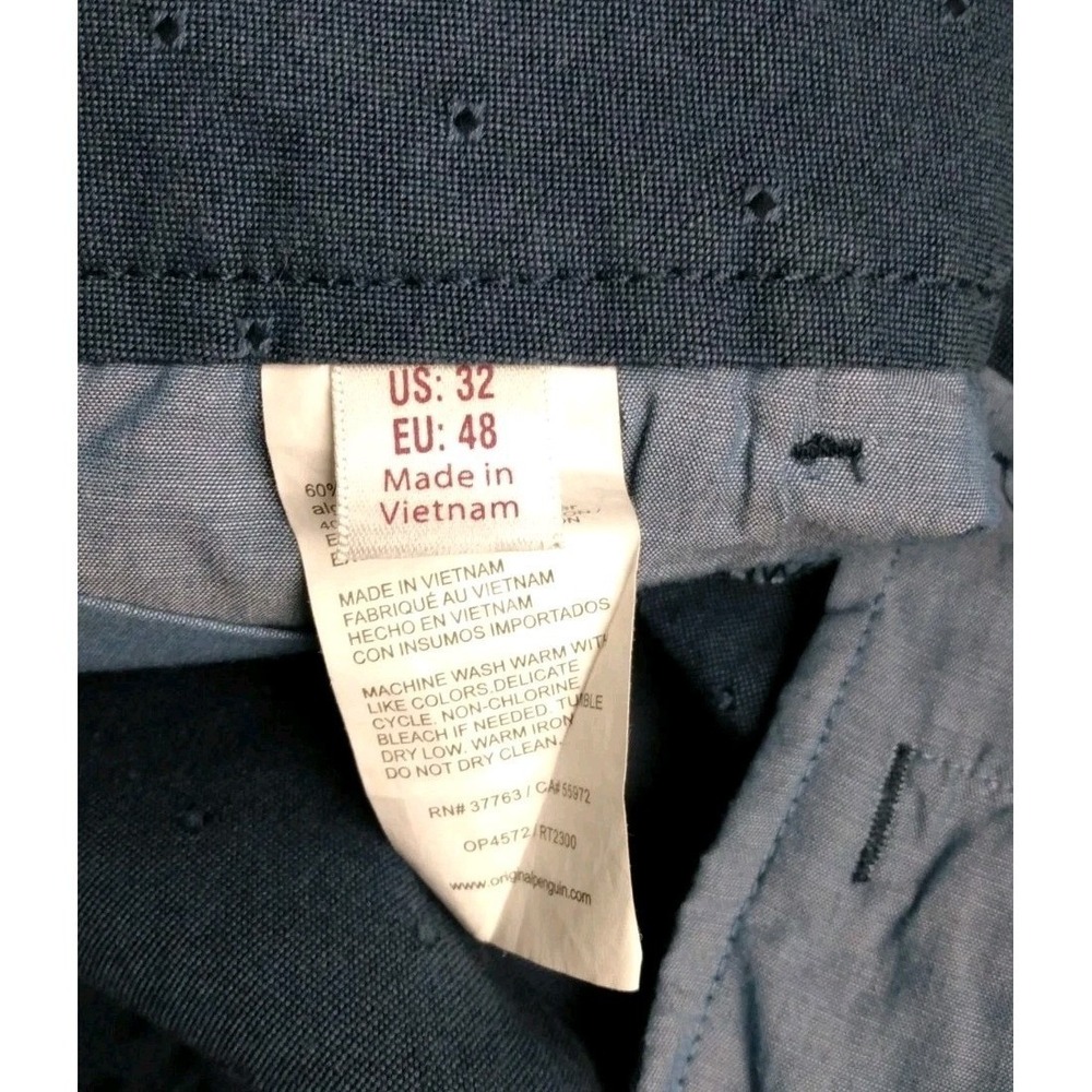 Penguin Shorts Mens Size 32 Blue Chino Flat Front Adult Casual Preppy - Picture 10 of 10